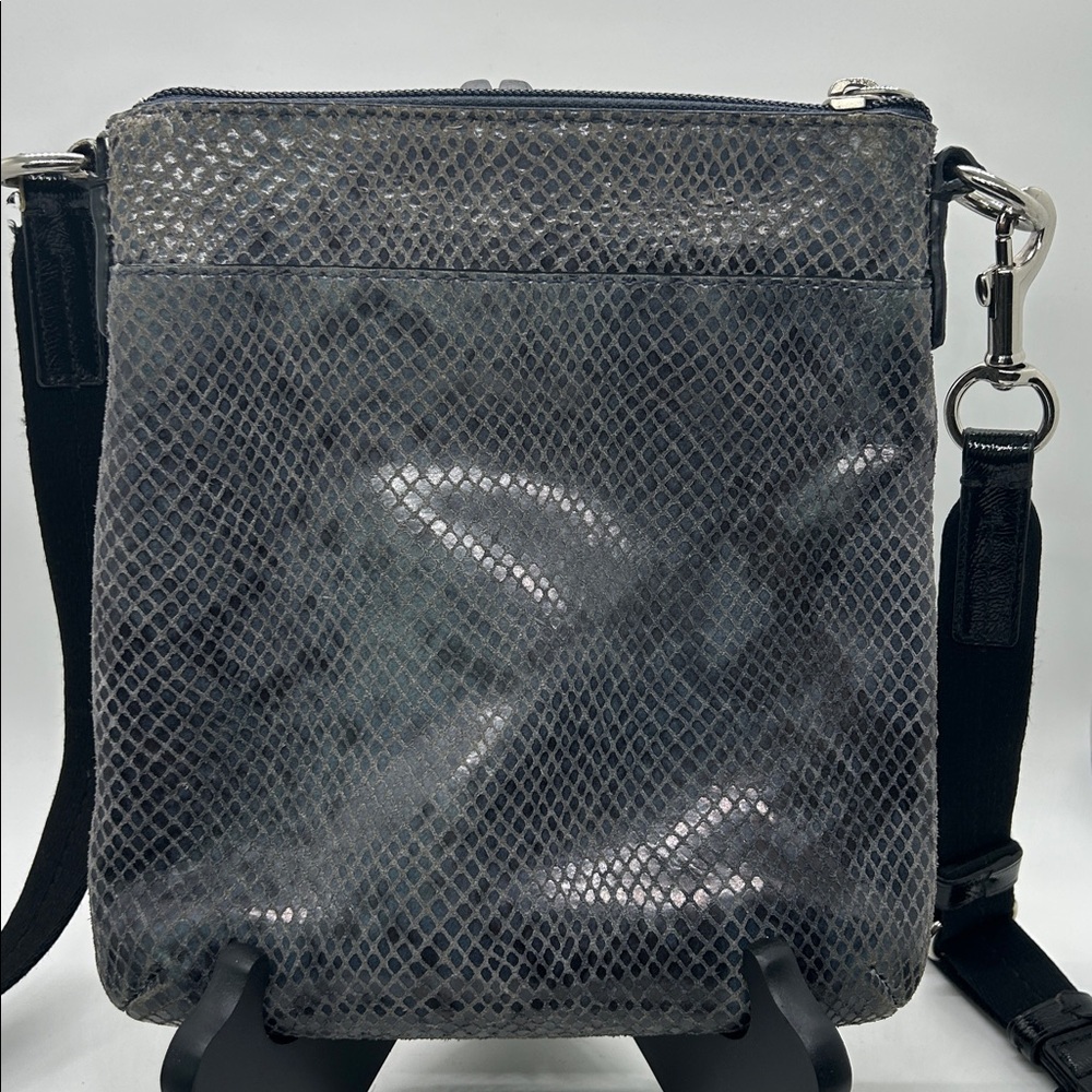 Coach Dark Blue Snakeskin Print Leather Detachable Strap Crossbody Bag Purse 🌺🌺 - Picture 2 of 10